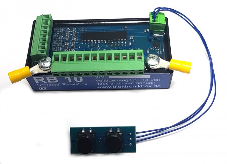 (Bild für) Universal Relaisbox RB-10 - zum Schließen ins Bild klicken